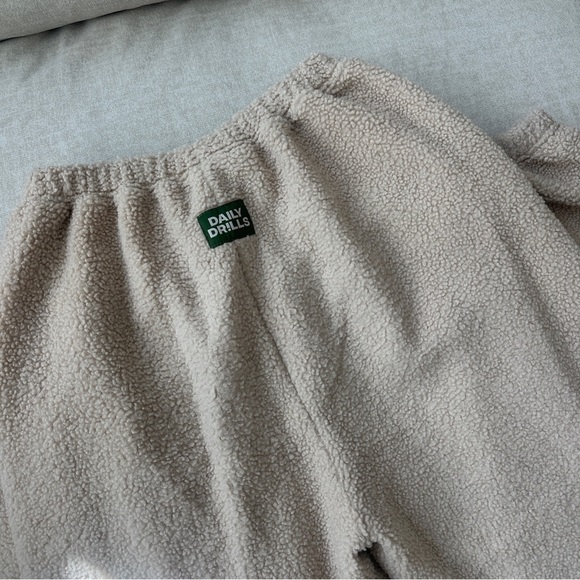 Daily Drills Cozy Sherpa Joggers in Sand - Picture 1 of 5